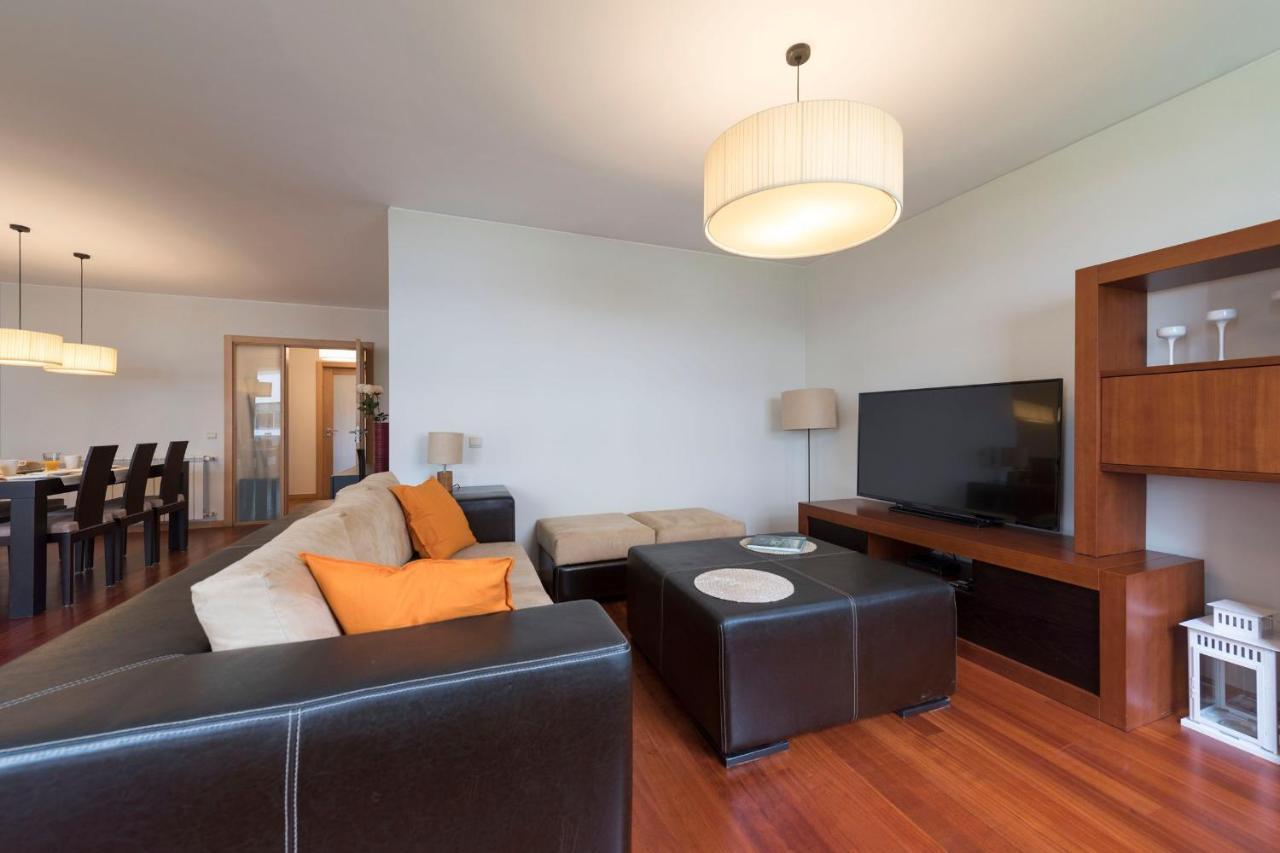 Lovelystay - Oporto Beach Apartment With 2 Free Parking Spots Matosinhos (Porto) Exterior photo